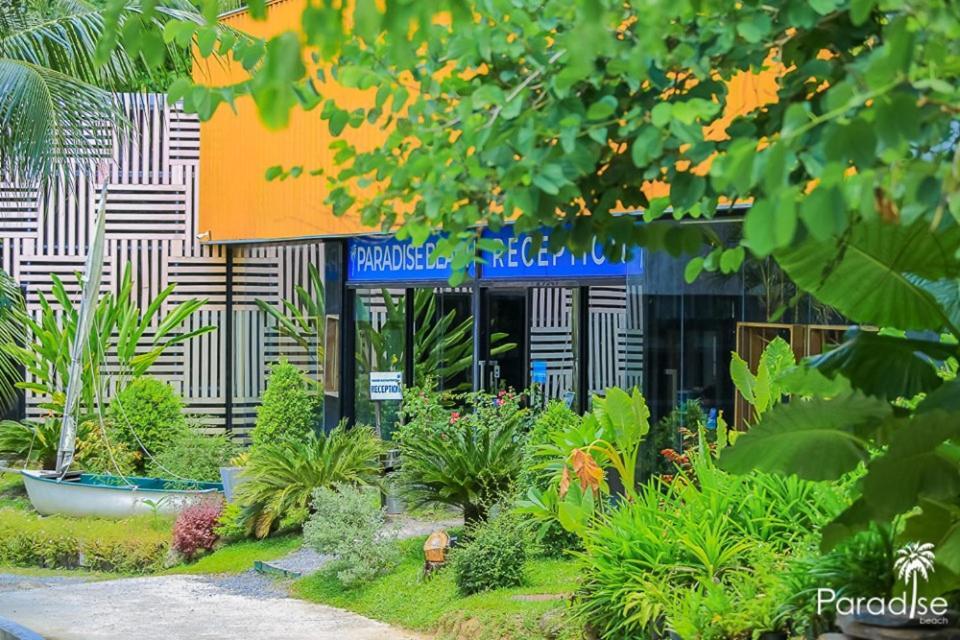 Paradise Beach Backpackers Hostel Patong Екстериор снимка