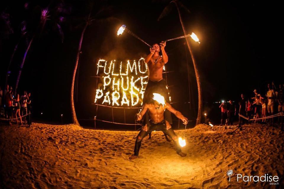 Paradise Beach Backpackers Hostel Patong Екстериор снимка